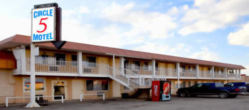 Circle 5 Motel Olds Zewnętrze zdjęcie